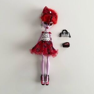 Operetta dot dead gorgeous doll almost complete